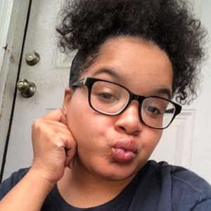 Meet your Posher, Darnisha